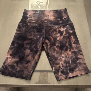 Lululemon Bike Short Size 4